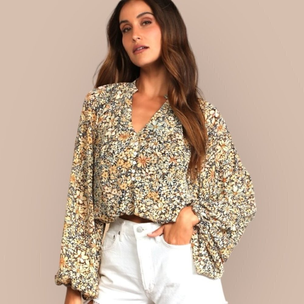 Lulu's Season of Blooms Cream Multi Floral Print Balloon Sleeve Top size small